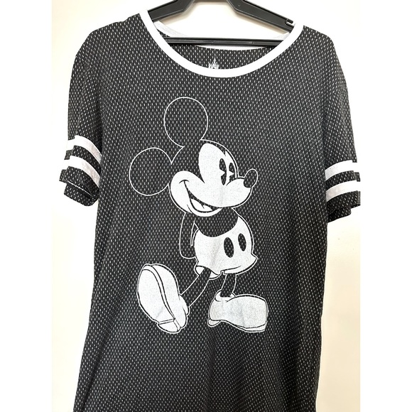 Disney Mickey Mouse shirt - Picture 1 of 3